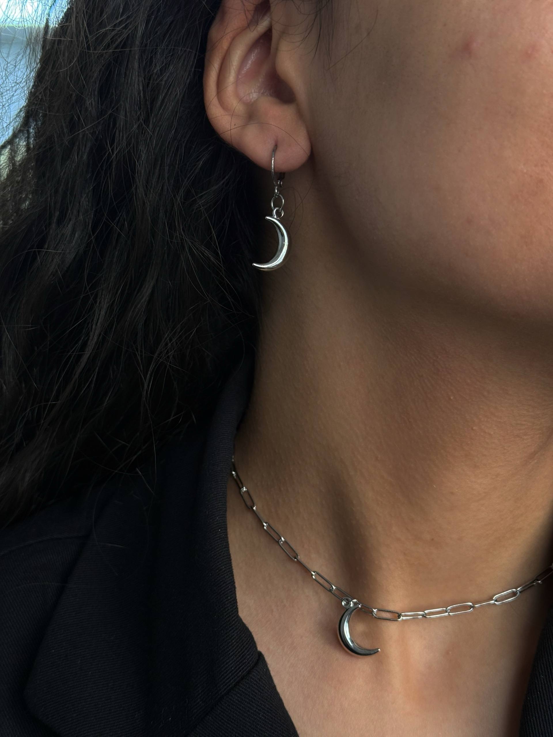 گوشواره ماه