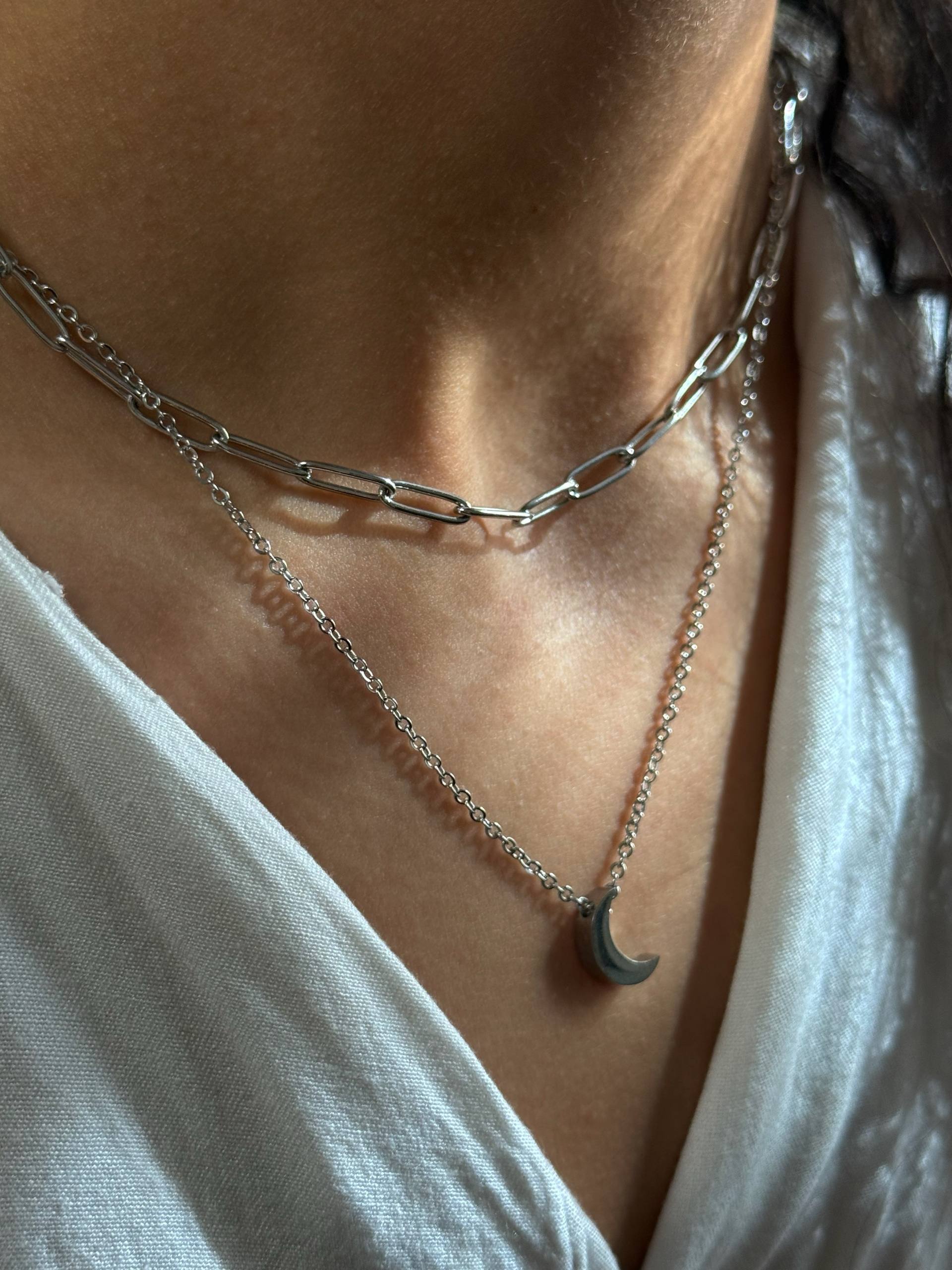 گردنبند دولاین ماه سیلور