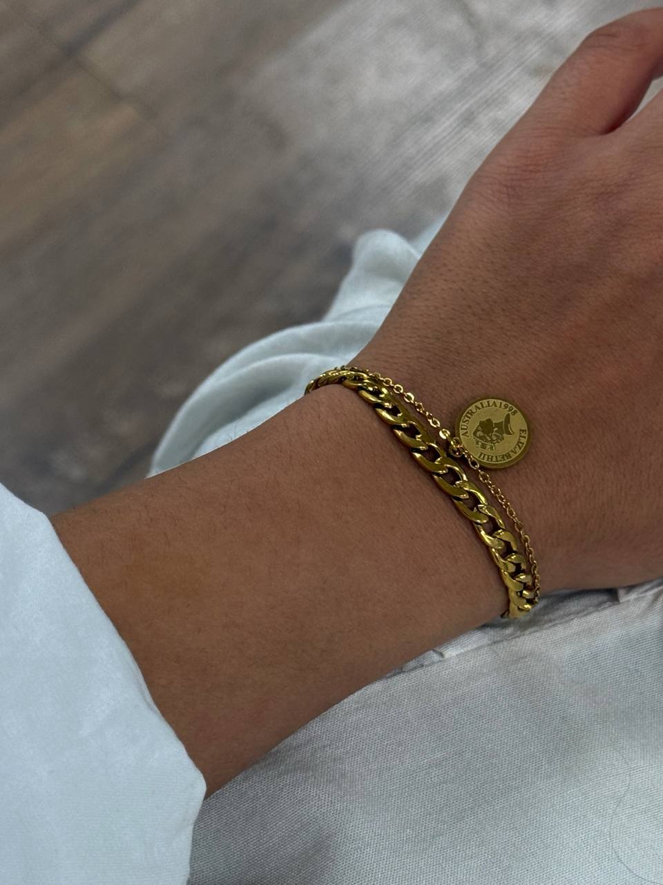 دستبند دولاین الیزابت کارتیر