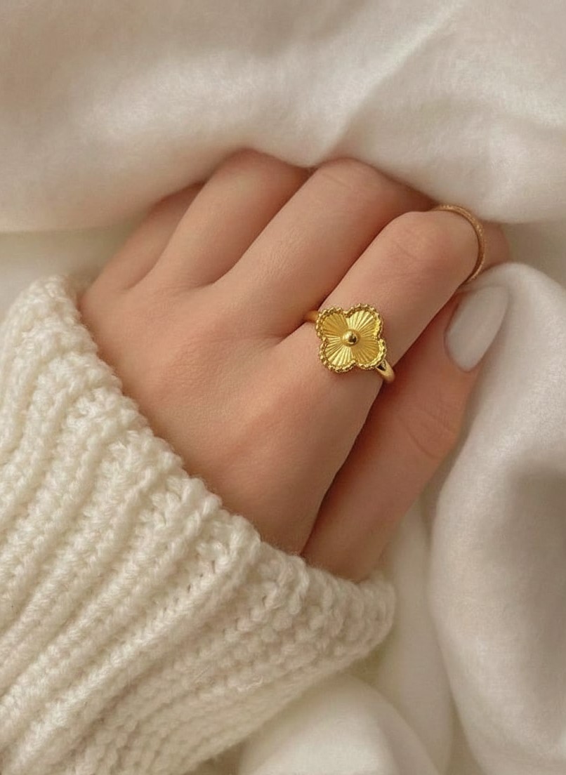 انگشتر ونکلیف طلایی