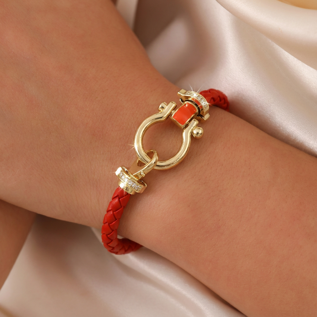 دستبند چرمی امگا