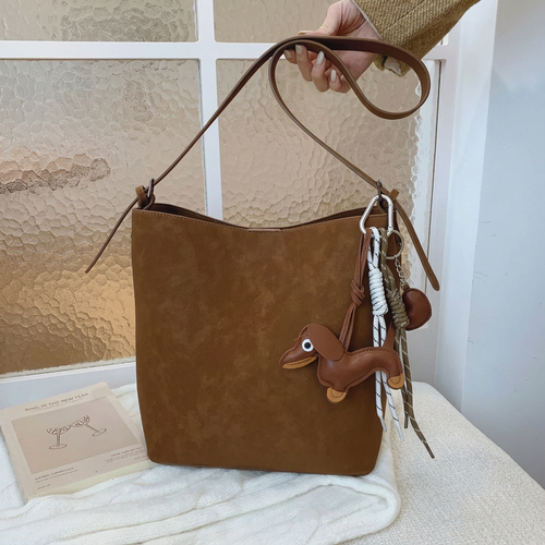 آویز کیف چارم بگ سگ چرمی